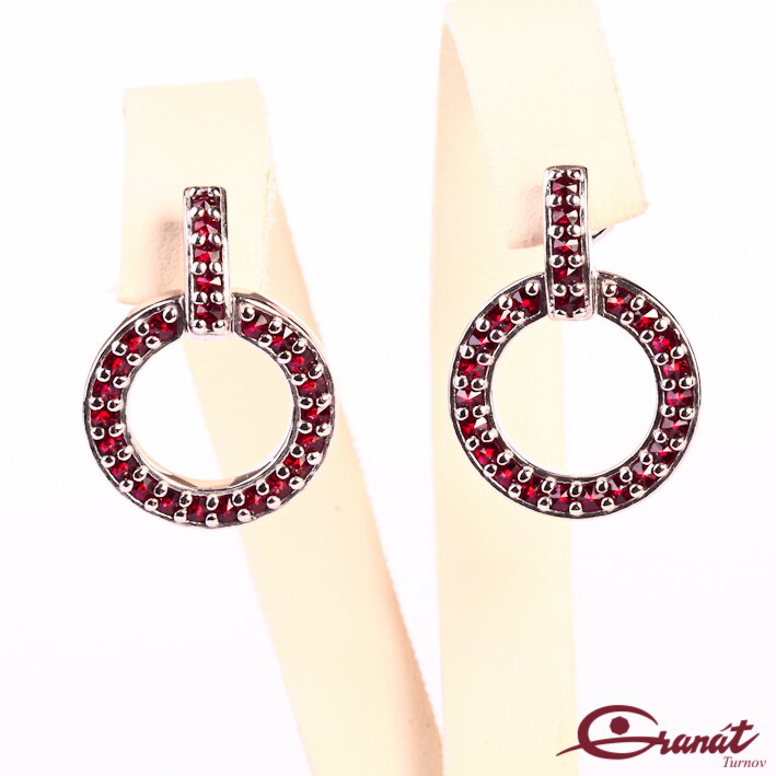 Náušnice Dokonalost - Stříbrné náušnice s českými granáty